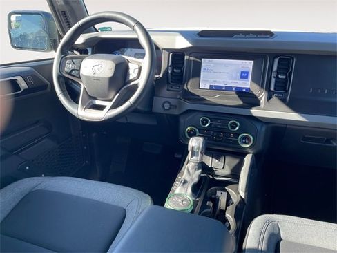 Used 2023 Ford Bronco Big Bend image 10