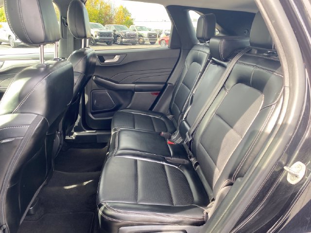 Used 2024 Ford Escape Platinum AWD/4WD image 19