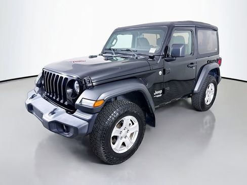 Used 2020 Jeep Wrangler Sport S image 3