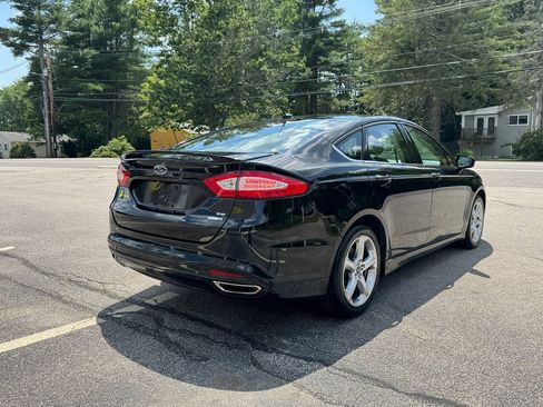Used 2016 Ford Fusion SE AWD/4WD image 9