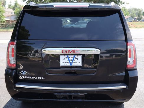 Used 2018 GMC Yukon XL Denali w/ Open Road Package AWD/4WD image 6