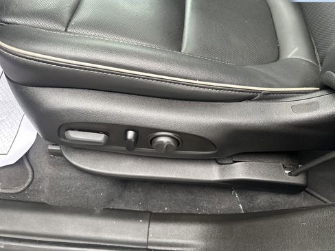 Certified 2023 Chevrolet Traverse Premier w/ Redline Edition image 8