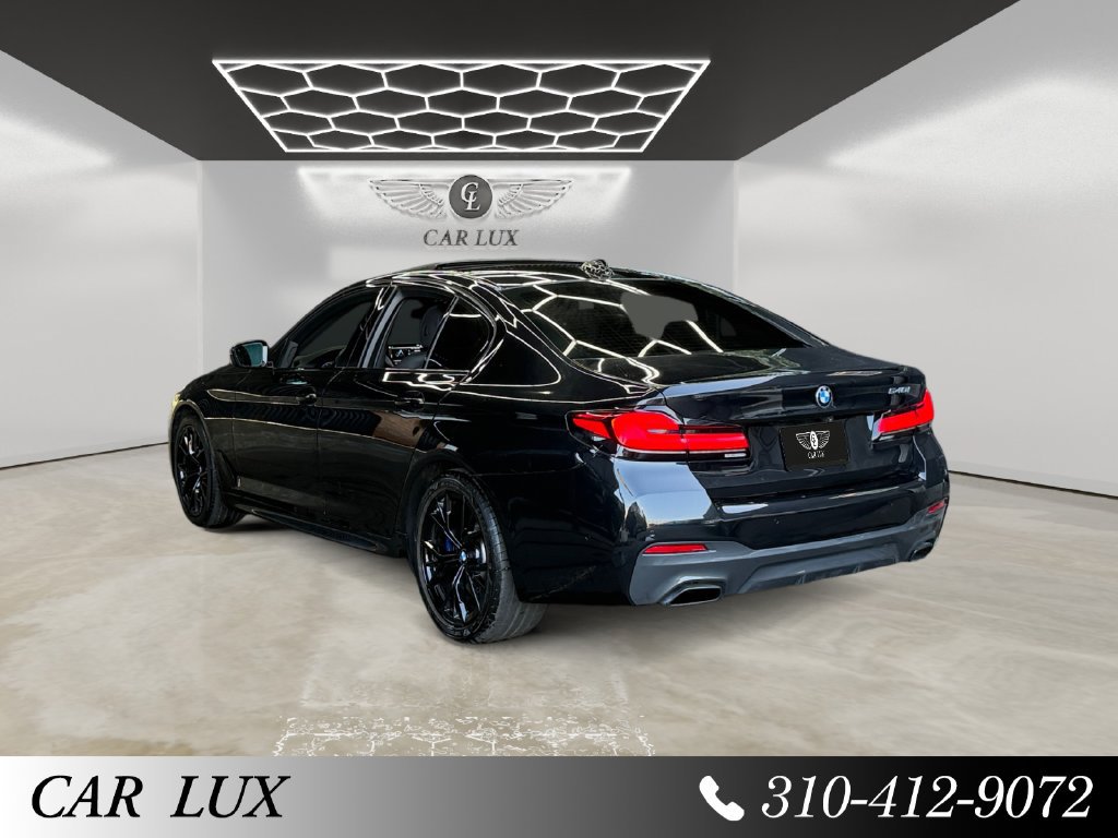 Used 2021 BMW 540i w/ M Sport Package RWD image 3