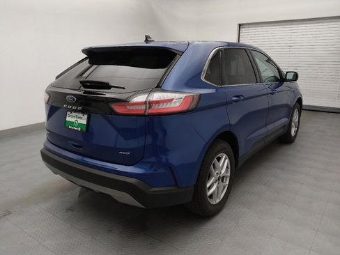 Used 2024 Ford Edge SEL image 9