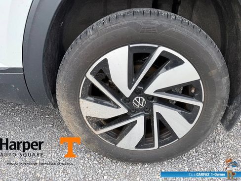 Used 2024 Volkswagen Atlas SE w/ Panoramic Sunroof Package AWD/4WD image 21