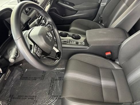 Used 2025 Honda Civic Sport image 24