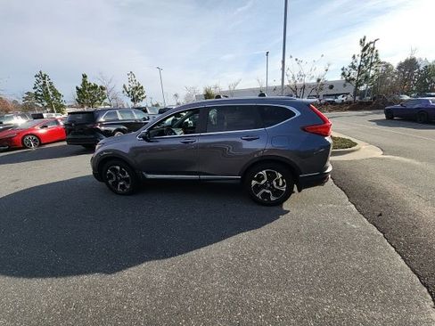 Used 2017 Honda CR-V Touring image 5