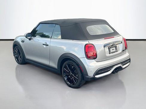 Used 2024 MINI Cooper S w/ Signature Upholstery Package FWD image 5