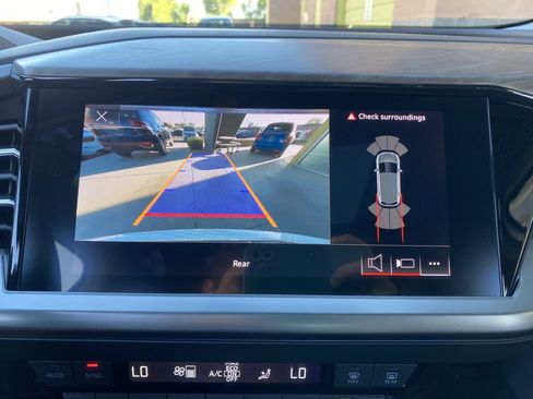 Used 2022 Audi Q4 e-tron Premium Plus image 39