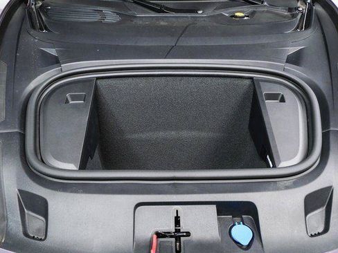 New 2026 Porsche Taycan RWD image 37