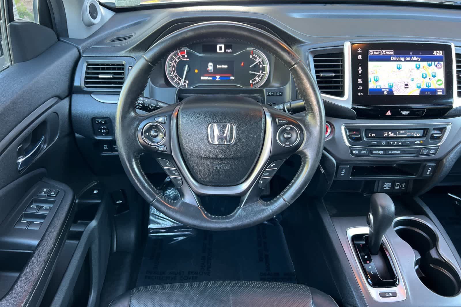 Used 2017 Honda Ridgeline RTL-T image 15