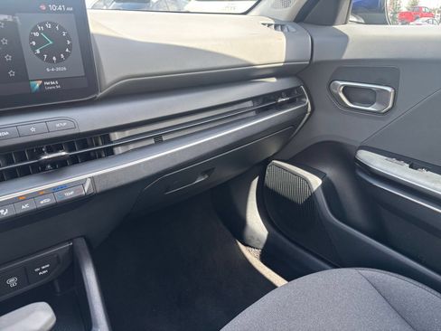 Used 2025 Kia K4 FWD image 34