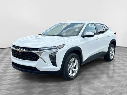 Used 2024 Chevrolet Trax LS w/ LS Convenience Package