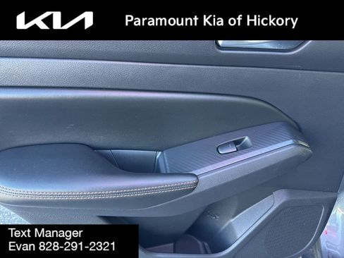 Used 2019 Nissan Altima 2.5 SR w/ SR Premium Package image 12