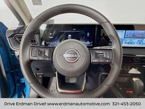 Certified 2025 Nissan Kicks SR image 11