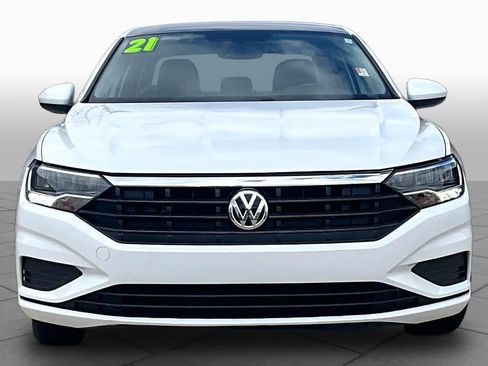 Used 2021 Volkswagen Jetta R-Line FWD image 4
