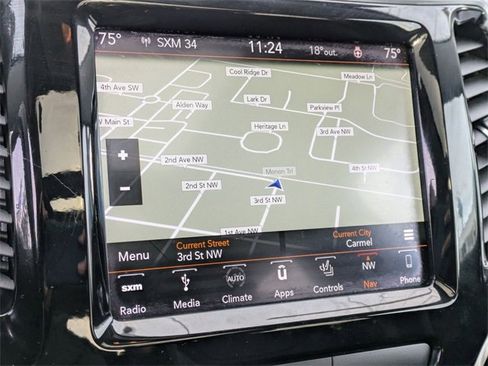 Certified 2019 Jeep Cherokee Limited w/ Luxury Group image 19