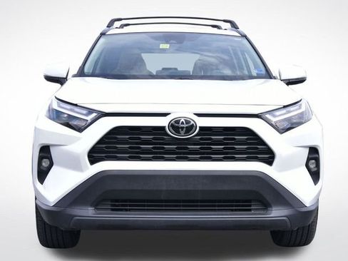 Used 2024 Toyota RAV4 XLE Premium image 7