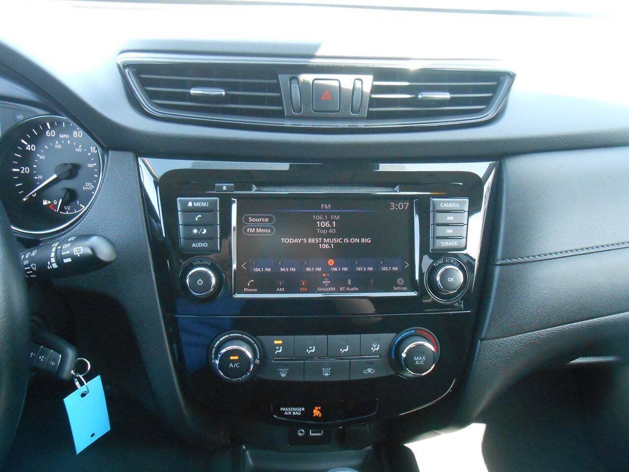 Used 2020 Nissan Rogue S w/ Special Edition Package AWD/4WD image 12