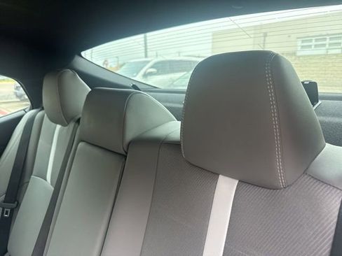 Used 2025 Toyota Camry SE w/ Convenience Package FWD image 8