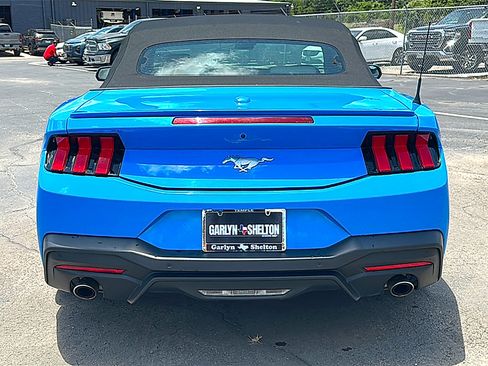 Used 2024 Ford Mustang Premium RWD image 7