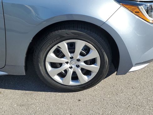 Certified 2021 Toyota Corolla LE w/ Carpet Mat Package (TMS) image 6