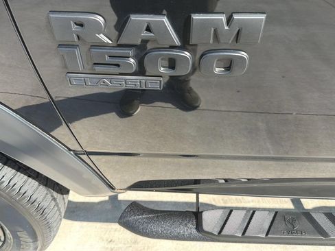 Used 2022 RAM 1500 Warlock AWD/4WD image 9