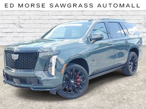 Used 2026 Cadillac Escalade V w/ LPO, ONYX Package AWD/4WD image 1