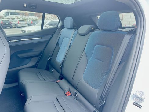 New 2025 Volvo EX30 Ultra w/ Protection Package Premier image 24