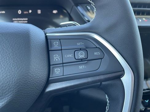 New 2026 Jeep Grand Cherokee Limited image 16