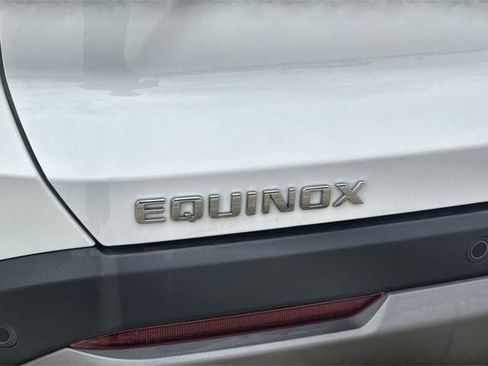 Used 2026 Chevrolet Equinox LT FWD image 31