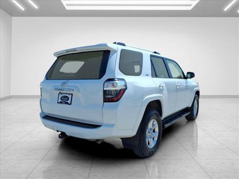 Used 2024 Toyota 4Runner SR5 Premium AWD/4WD image 11