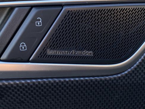 Used 2024 Volkswagen Atlas Cross Sport SEL Premium R-Line image 22