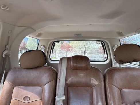 Used 2005 Ford Expedition Eddie Bauer image 25