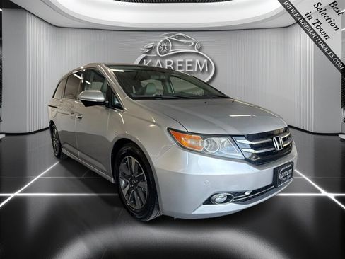 Used 2014 Honda Odyssey Touring image 3