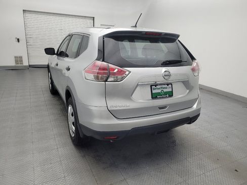 Used 2016 Nissan Rogue S FWD image 6