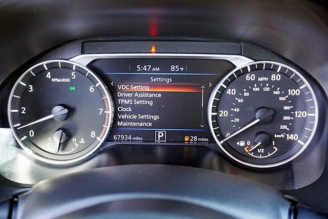 Used 2020 Nissan Altima 2.5 SR FWD image 42