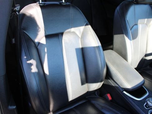 Used 2022 Alfa Romeo Stelvio Sprint image 29