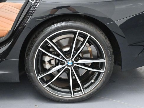 Used 2022 BMW 330i xDrive Sedan w/ M Sport Package AWD/4WD image 37