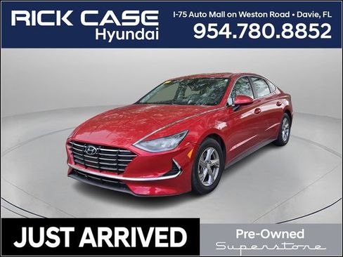 Used 2022 Hyundai Sonata SE w/ Preferred Accessory Package image 1