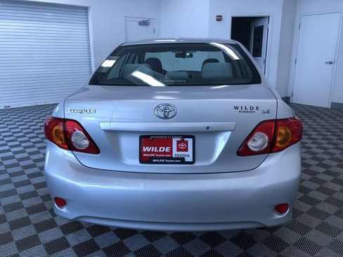Used 2009 Toyota Corolla LE FWD image 14