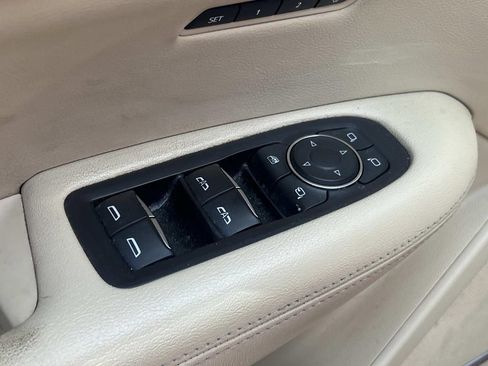 Used 2019 Cadillac XT5 Luxury FWD image 13