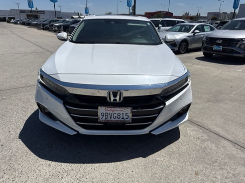 Used 2022 Honda Accord EX-L image 2