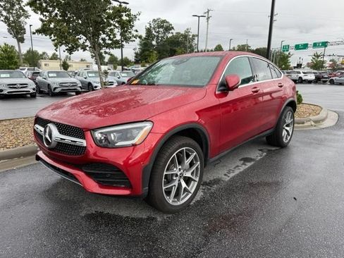Used 2021 Mercedes-Benz GLC 300 4MATIC Coupe image 1