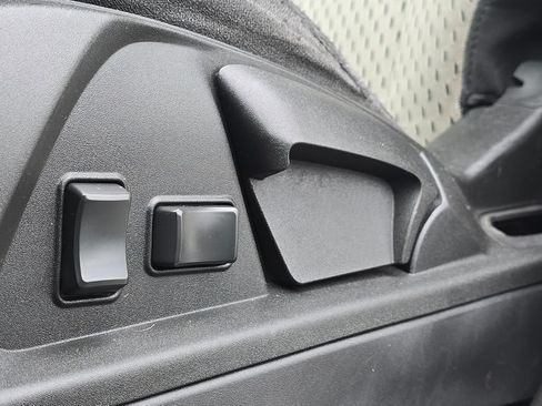 Used 2013 Chevrolet Equinox LS AWD/4WD image 58