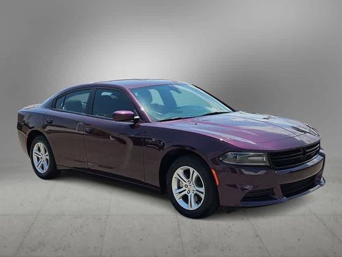 Certified 2021 Dodge Charger SXT RWD image 2