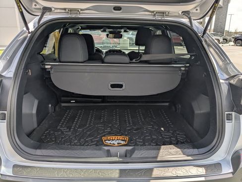 Used 2024 Subaru Crosstrek 2.5i Wilderness image 13