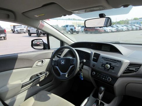 Used 2012 Honda Civic LX image 19