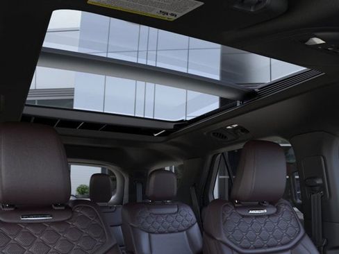 New 2025 Ford Explorer Platinum w/ Ultimate Package image 22