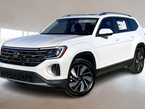 New 2026 Volkswagen Atlas SEL image 1